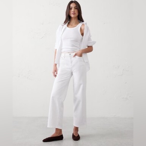 Banana Republic Denim - Banana Republic | White Wide-Leg Cropped High Rise Jeans